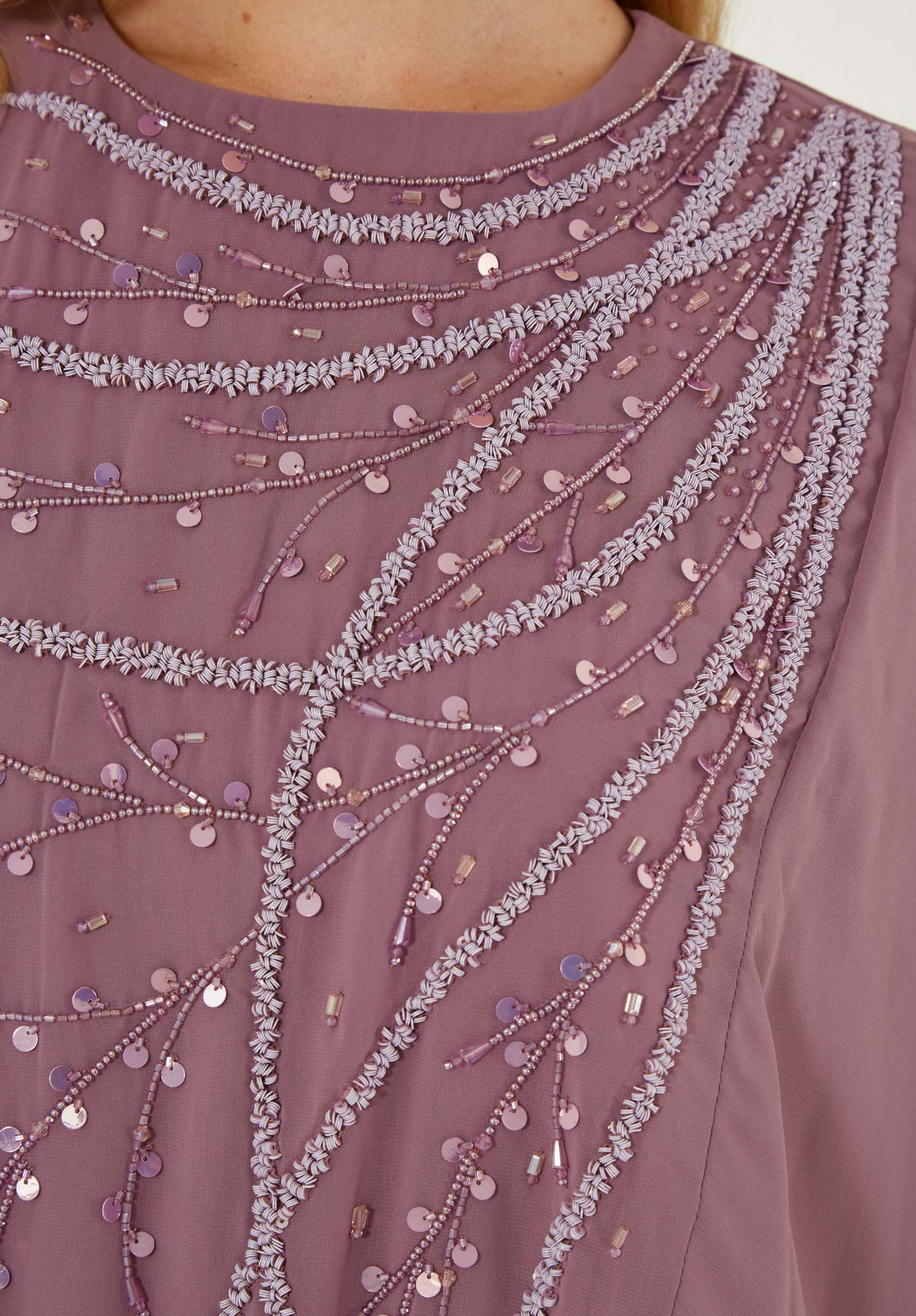 Beautiful Chiffon Draped  Dress with Embroidery Details And Long Sleeves