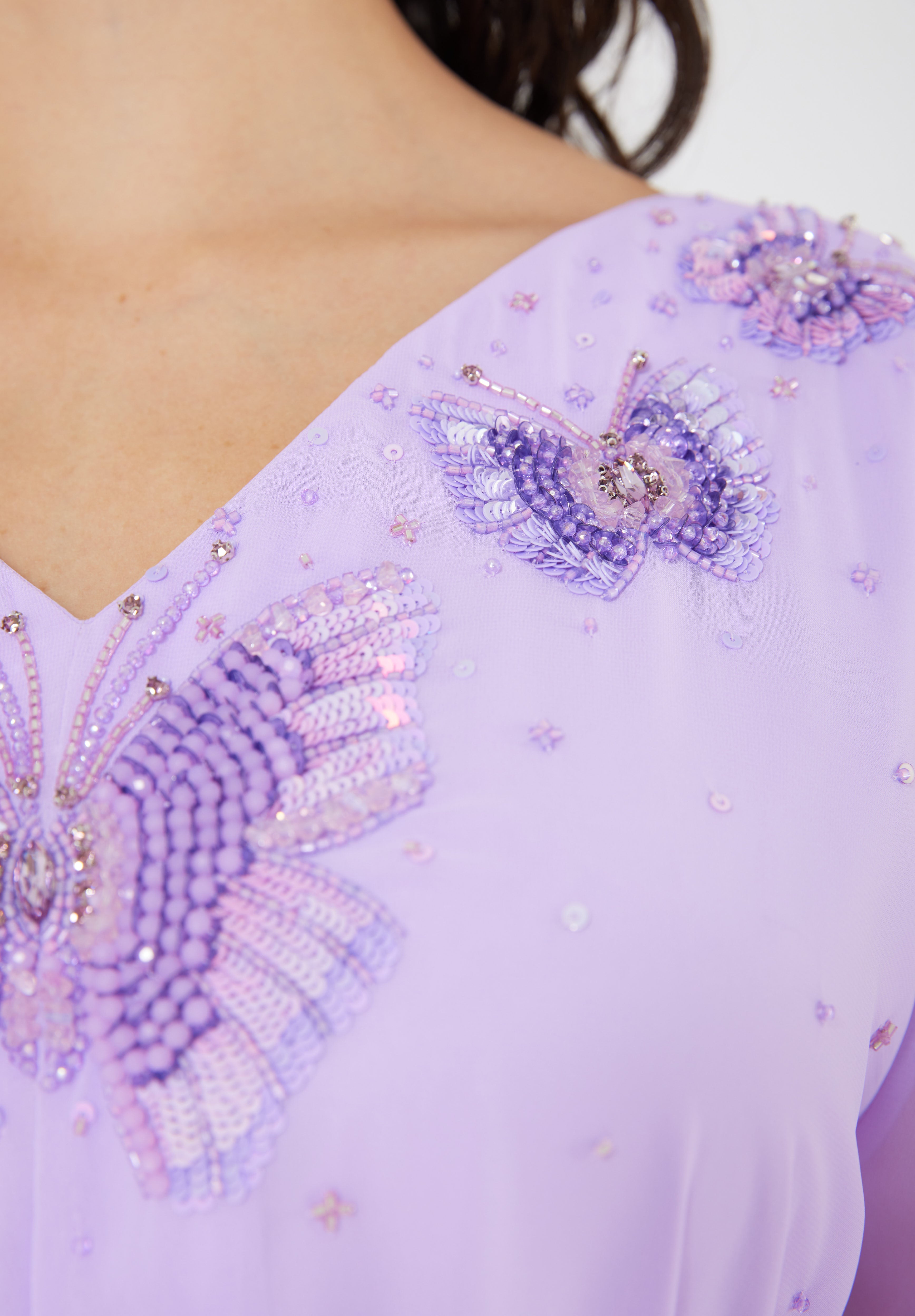 Stunning Embroidered Chiffon Loose Fit Jalabiya With V-Neckline And Flared Sleeves