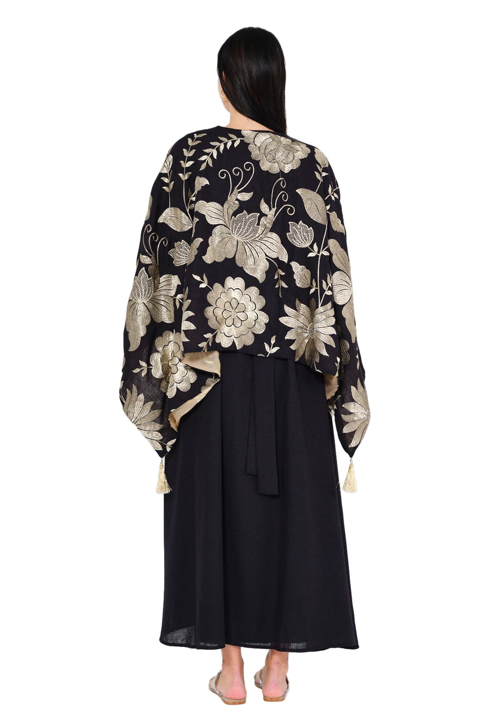 Royal Bloom Embroidered Jalabiya with Tassel Accents