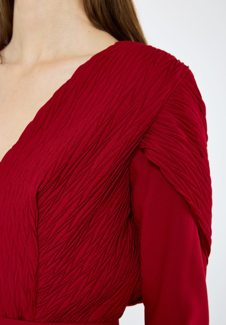 Stunning Pleat Detailed Fit And Flare Crepe Dress with V-Neckline And Long Sleeves