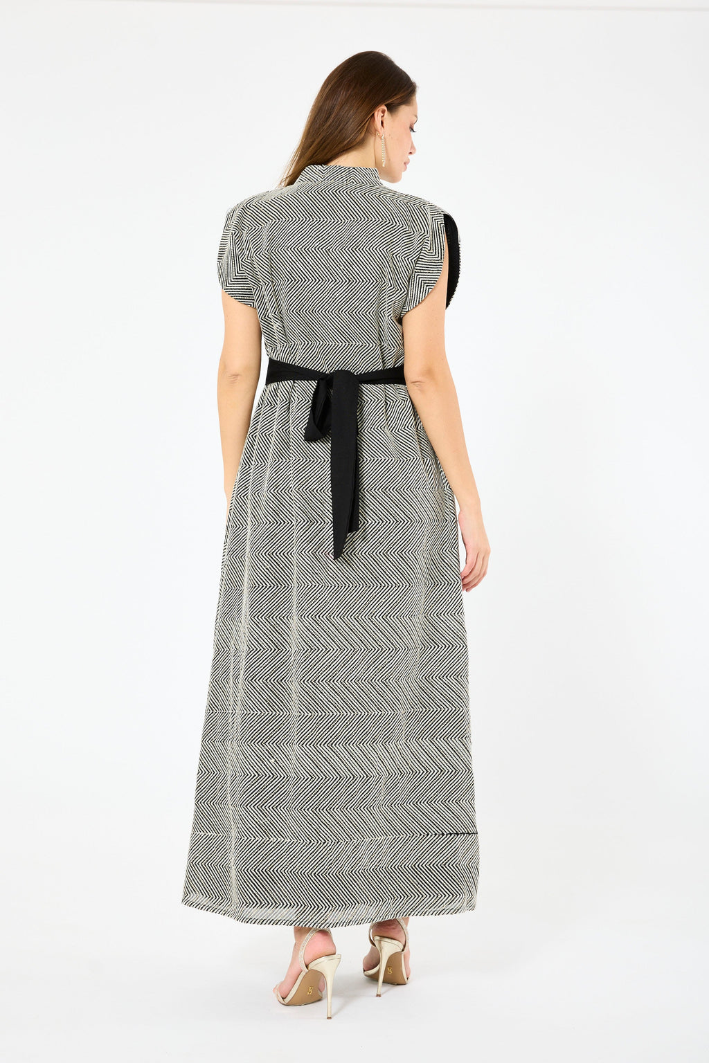 Herringbone Pattern Open-Front Bisht & Dress Set