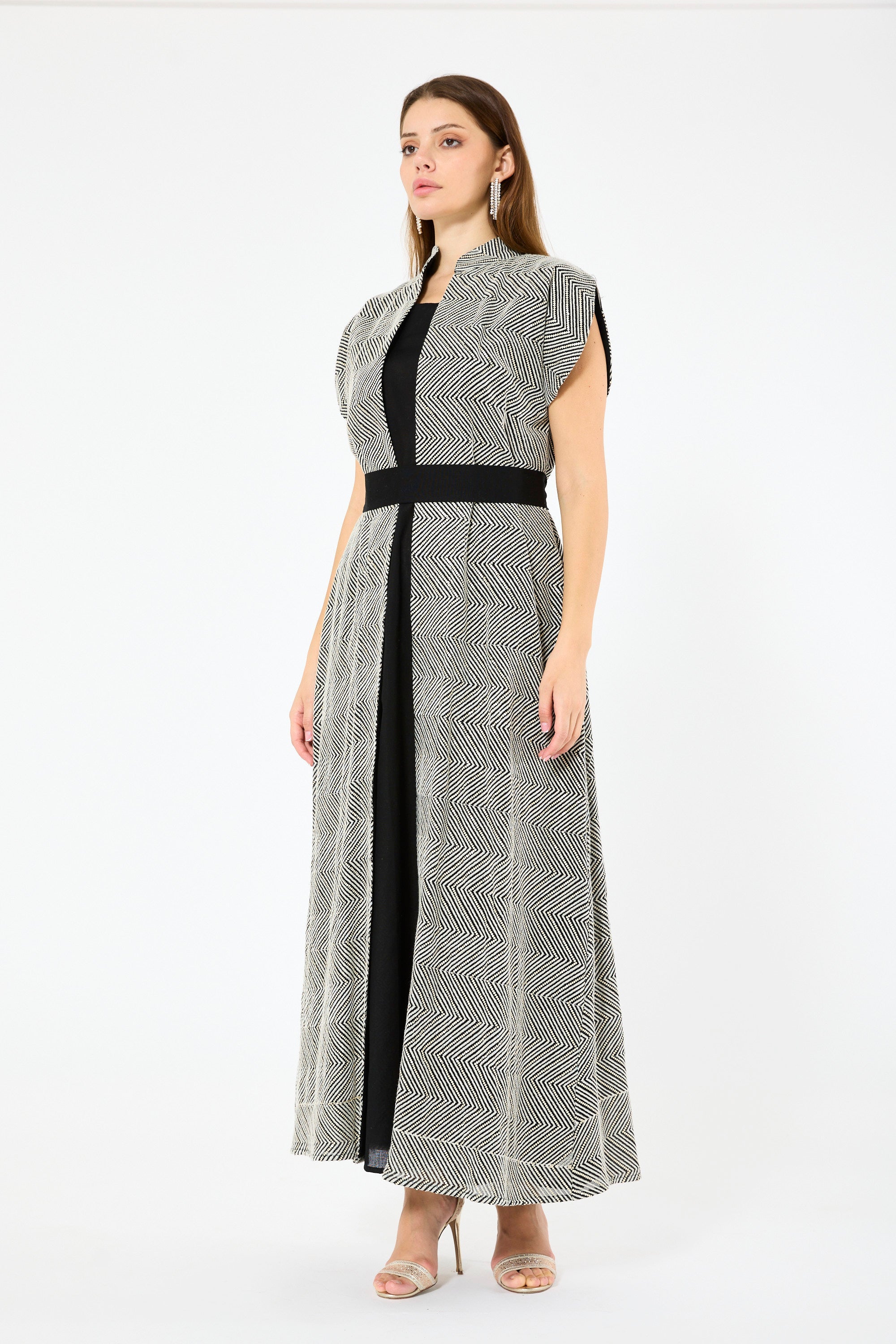Herringbone Pattern Open-Front Bisht & Dress Set