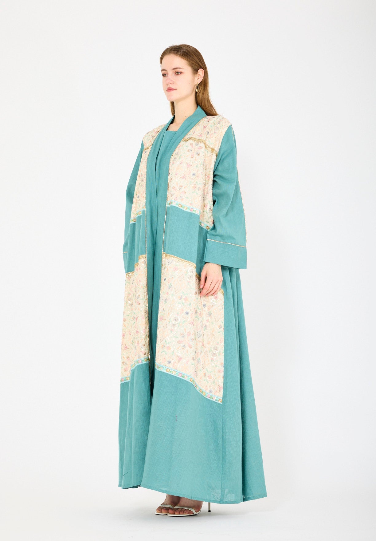 Embroidered Linen Bisht & Dress Set