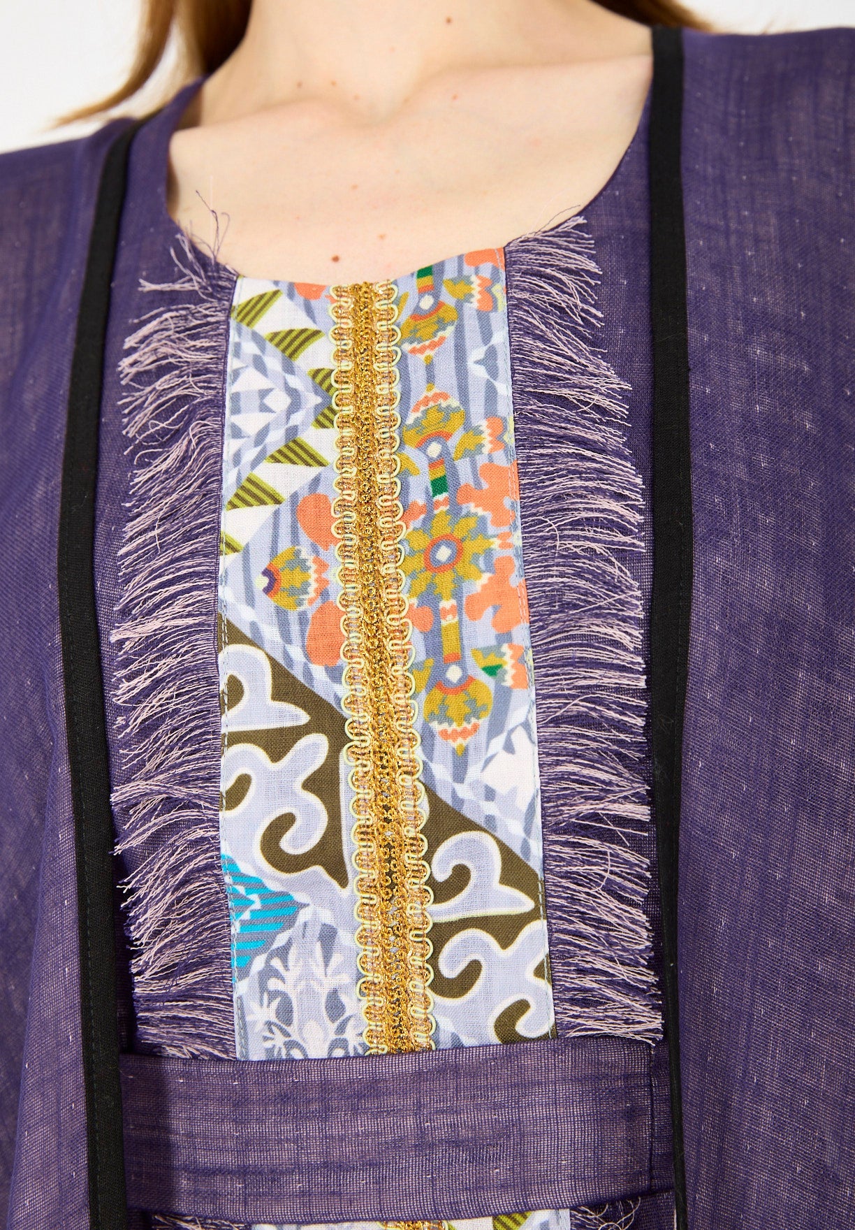 Contrast Fringe Embroidery Bisht & Dress Set