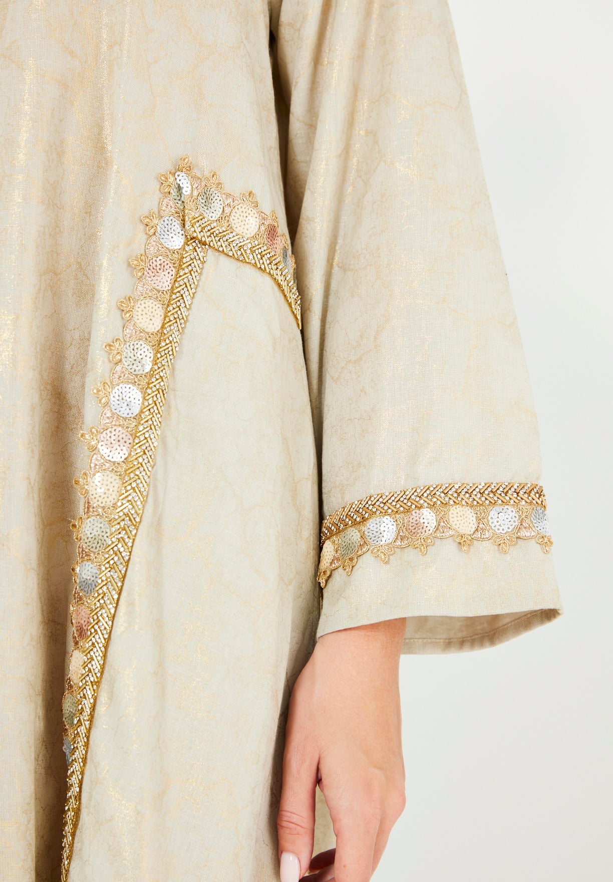 Mirror & Thread Embellished Foil Linen Jalabiya