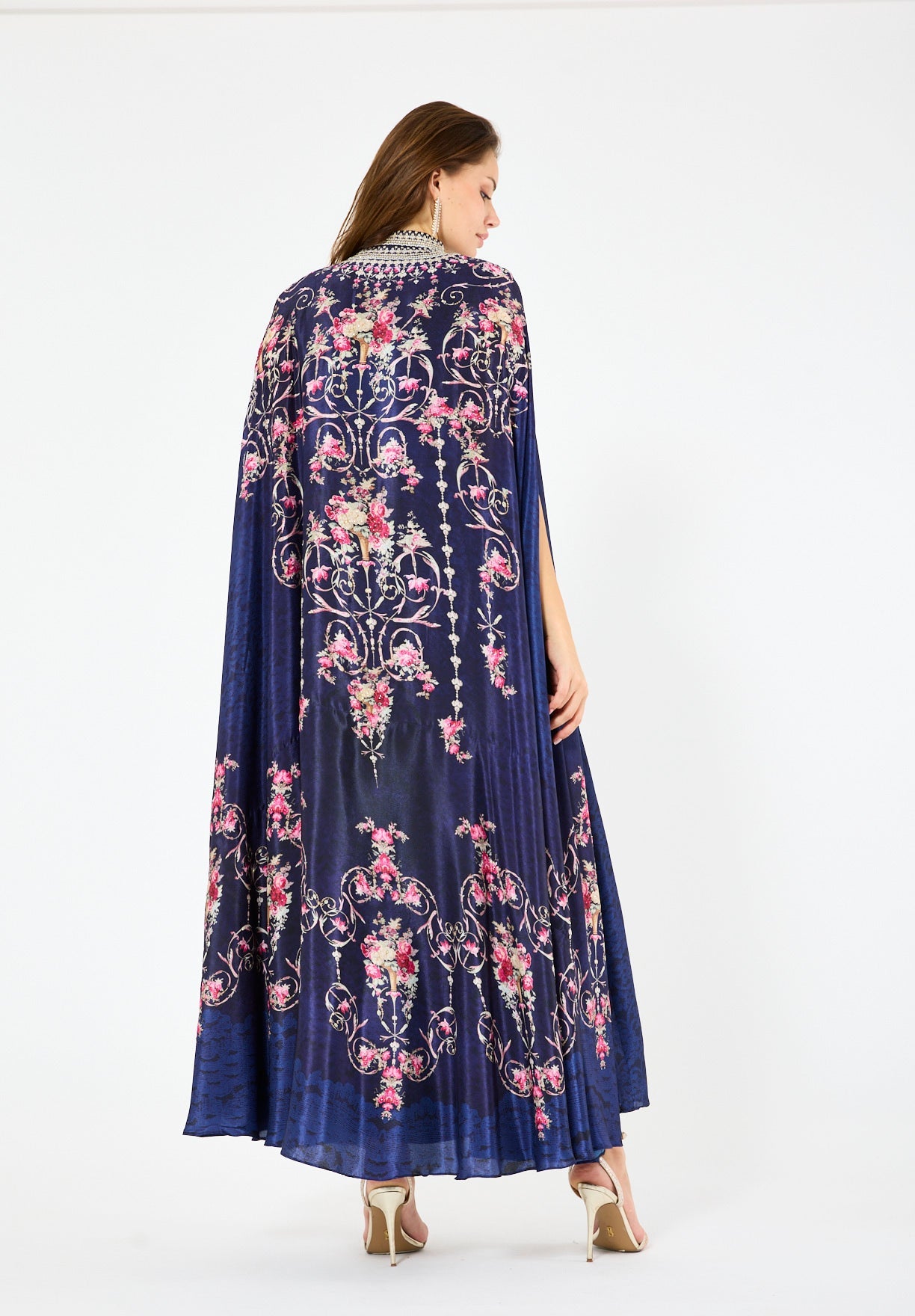 Art Nouveau Floral Print Bisht & Dress Set