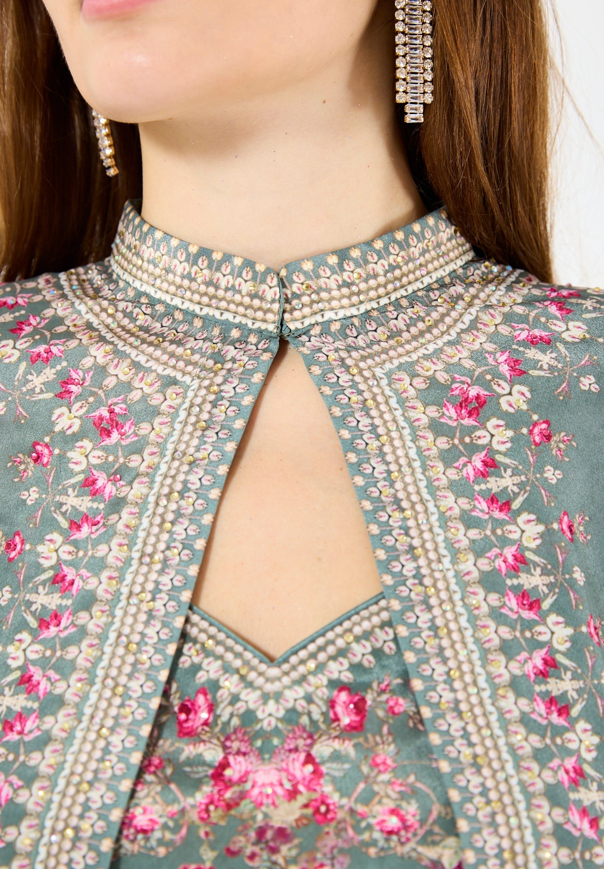 Art Nouveau Floral Print Bisht & Dress Set