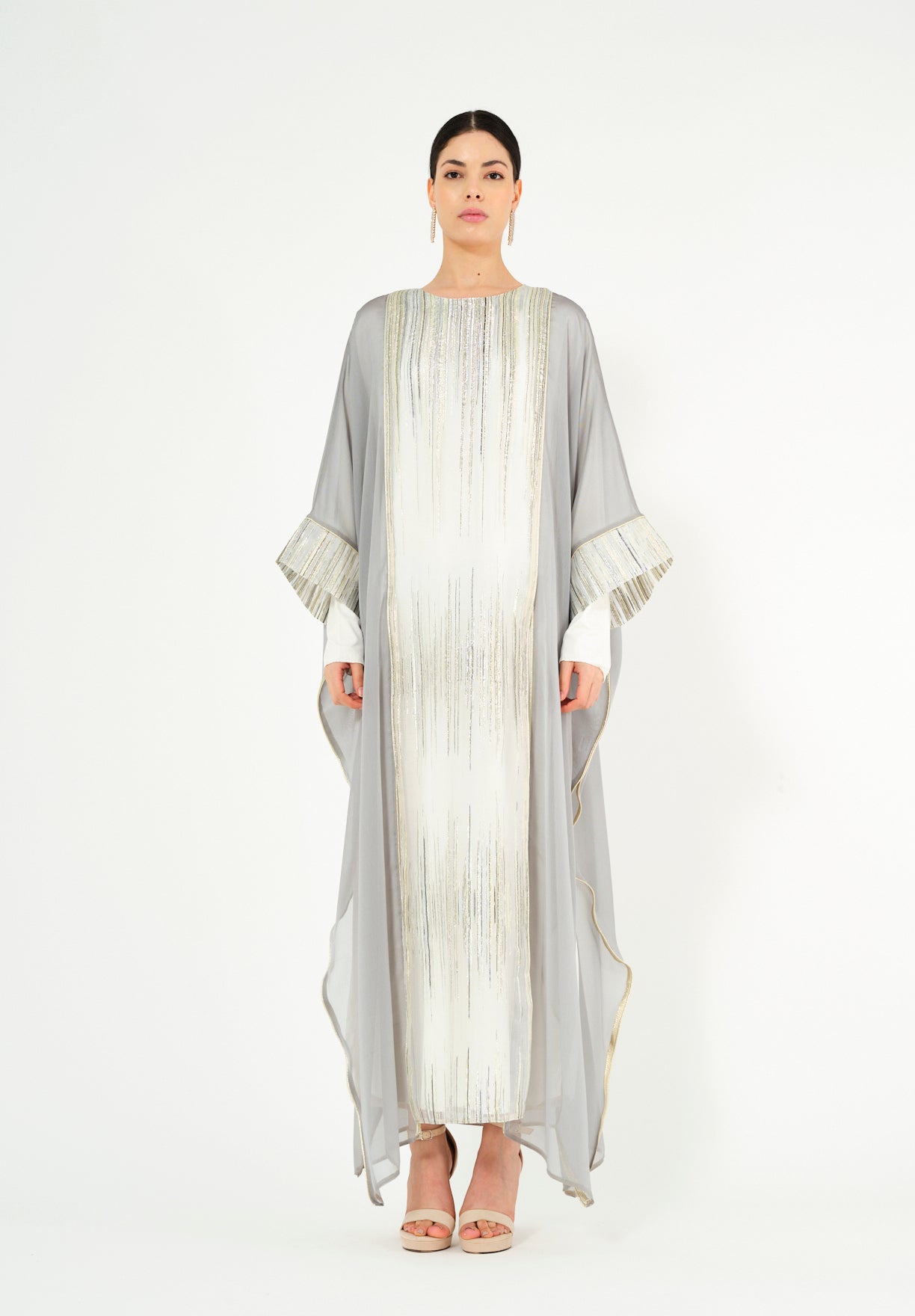 Beautiful Chiffon Jalabiya With Round Neckline And Kimono Sleeves