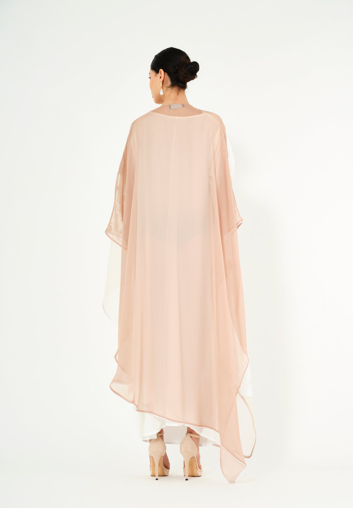 Asymmetrical Jaquard Jalabiya With V-Neckline And Kimono Sleeves