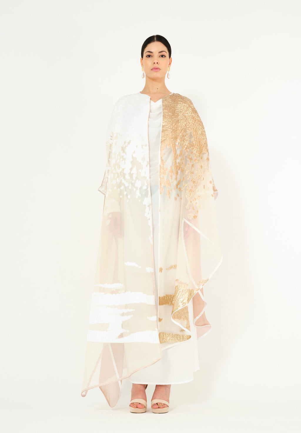 Asymmetrical Jaquard Jalabiya With V-Neckline And Kimono Sleeves