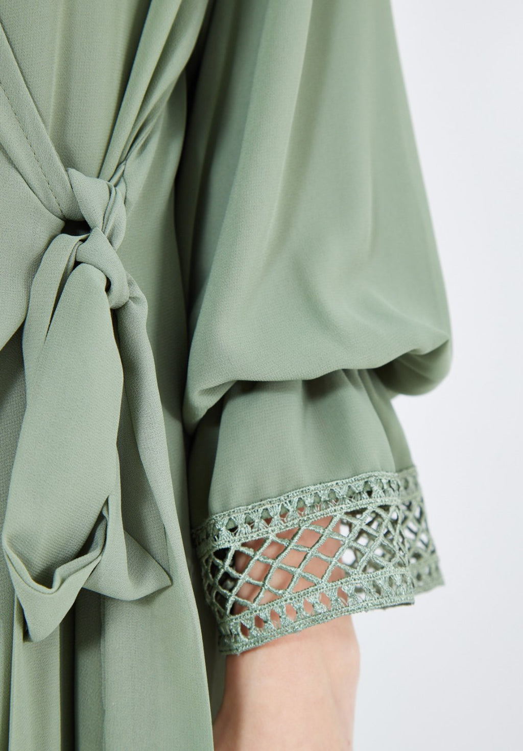 Simple And Elegant Chiffon Wrap Over Jalabiya With Round Neckline