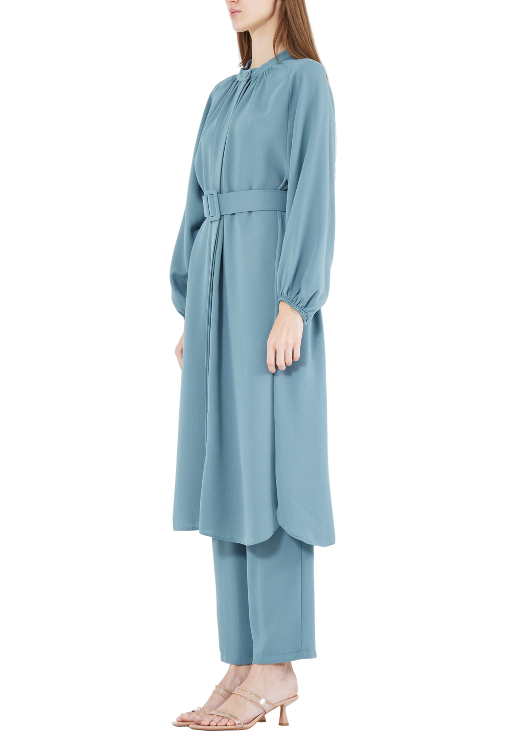 Simple And Elegant Midi Top And Ankle Length Pant With Long Sleeves