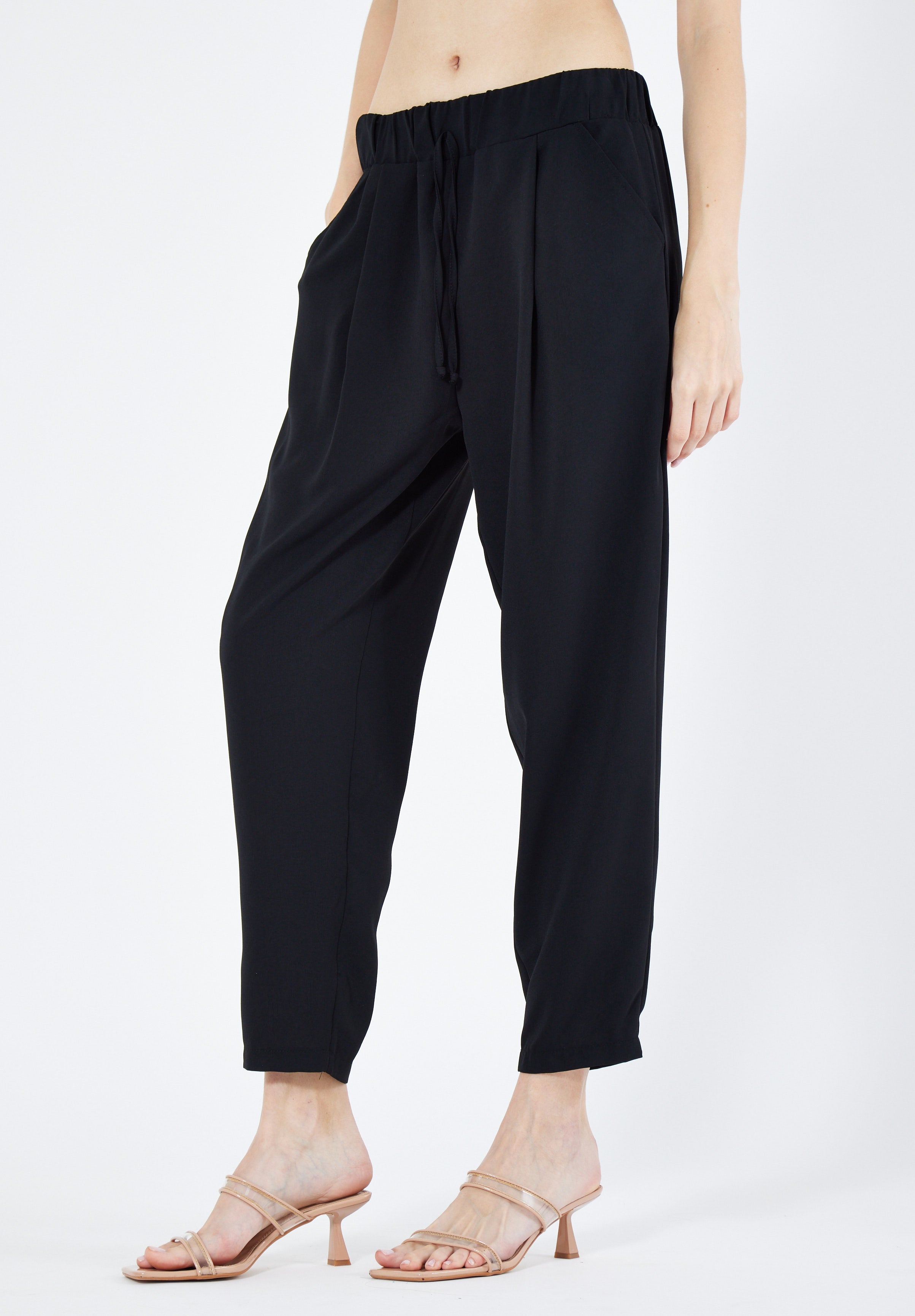 Stylish Elastic Waisted Loose Fit Pant With Pockets