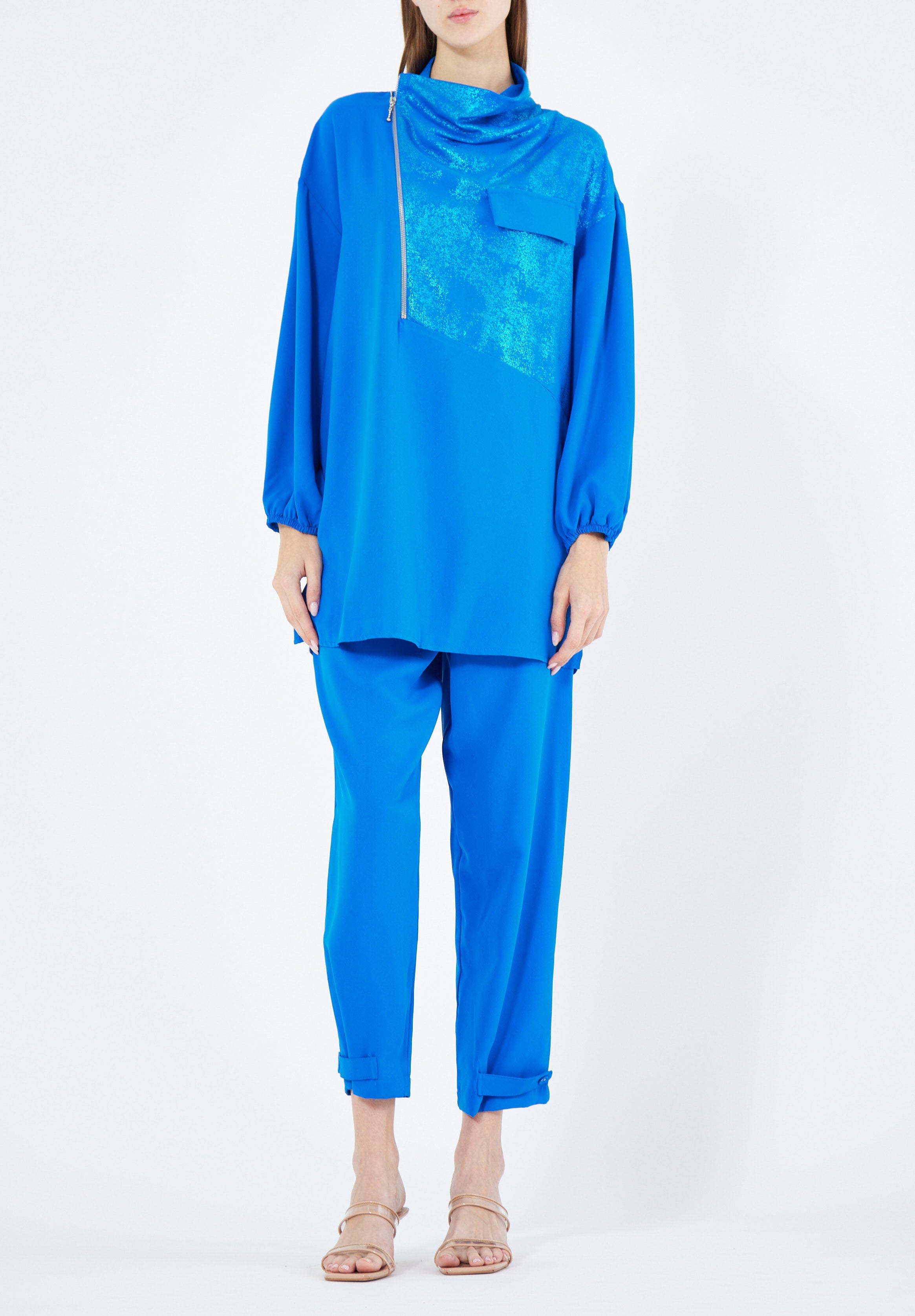 Stylish Applique Detailed Top With Loose fit pant