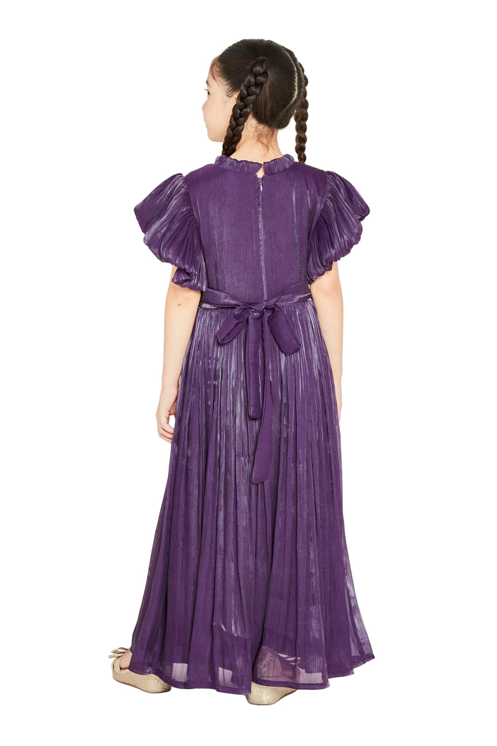 Ruffled Collar Pleated Buttoned Gown